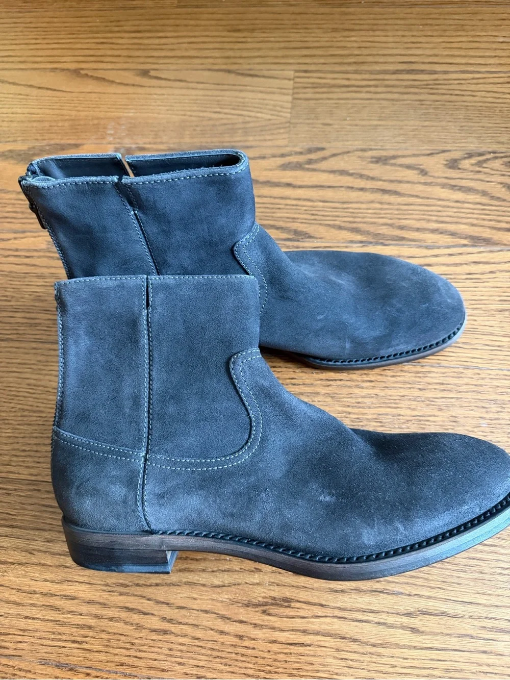 Men's Suede Chelsea Ankle Boots in Charcoal